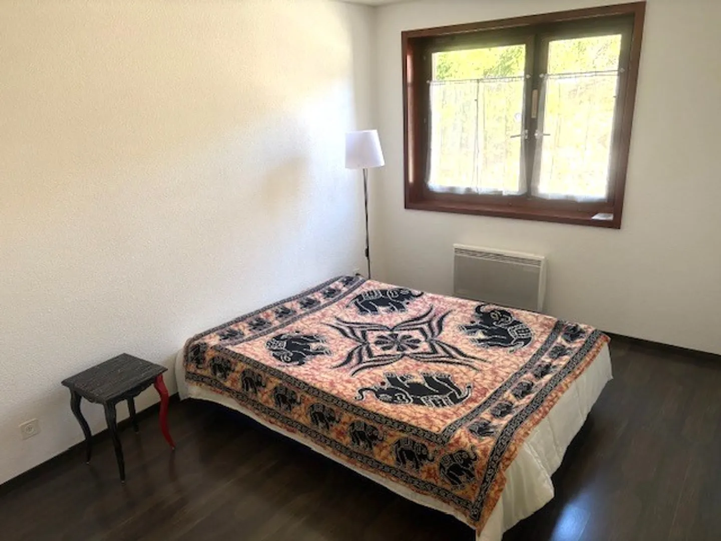 Charming apartment with 2.5 rooms and balcony in St-Cergue - Photo 9 of 9