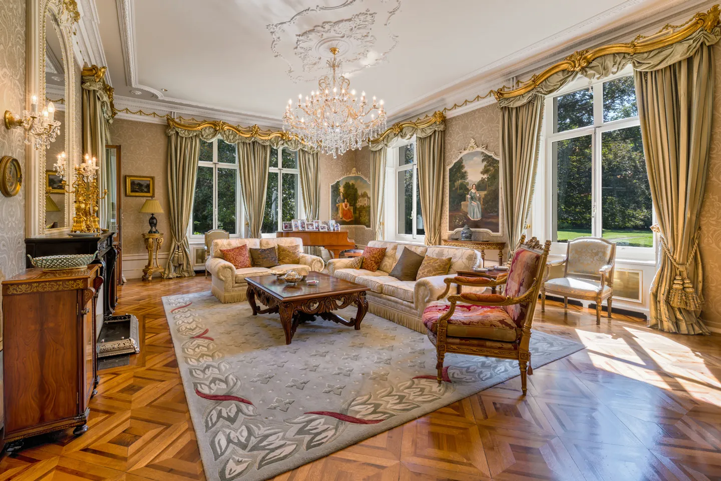 Außergewöhnliches Château aus dem 19. Jahrhundert und 9,5 Hektar Anwesen - Foto 7 von 22