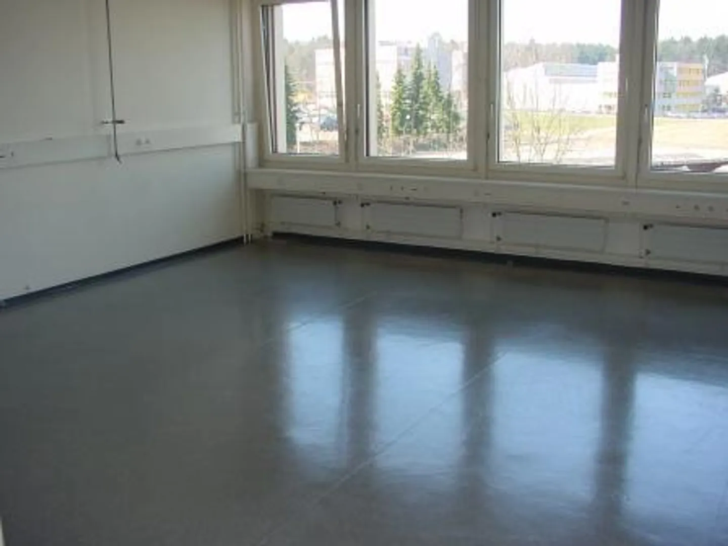 Vielseitige Gewerbefläche - Foto 4 von 5