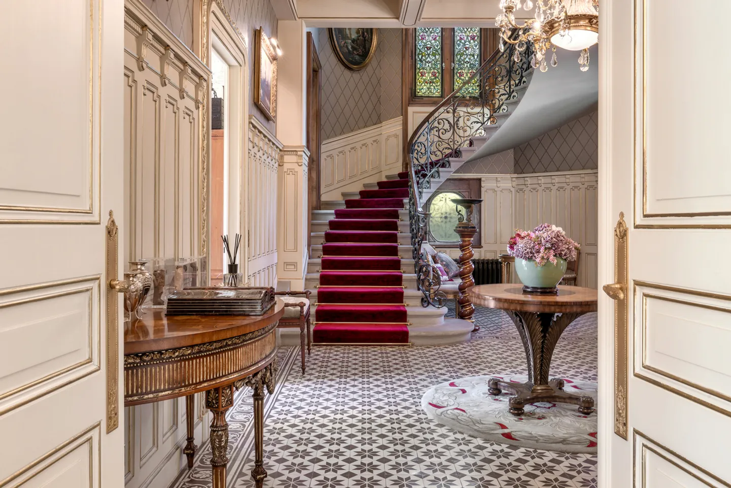 Außergewöhnliches Château aus dem 19. Jahrhundert und 9,5 Hektar Anwesen - Foto 10 von 22