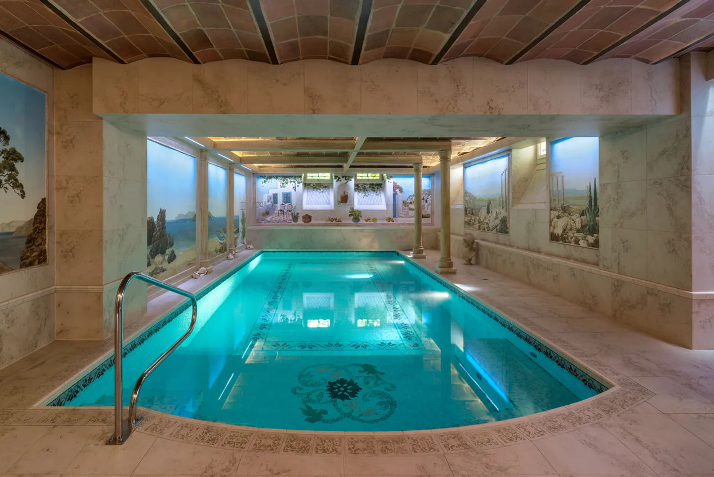 Außergewöhnliches Château aus dem 19. Jahrhundert und 9,5 Hektar Anwesen - Foto 17 von 22