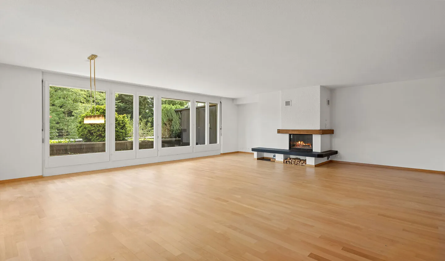 Appartement en terrasse avec charme et potentiel - Photo 2 sur 7