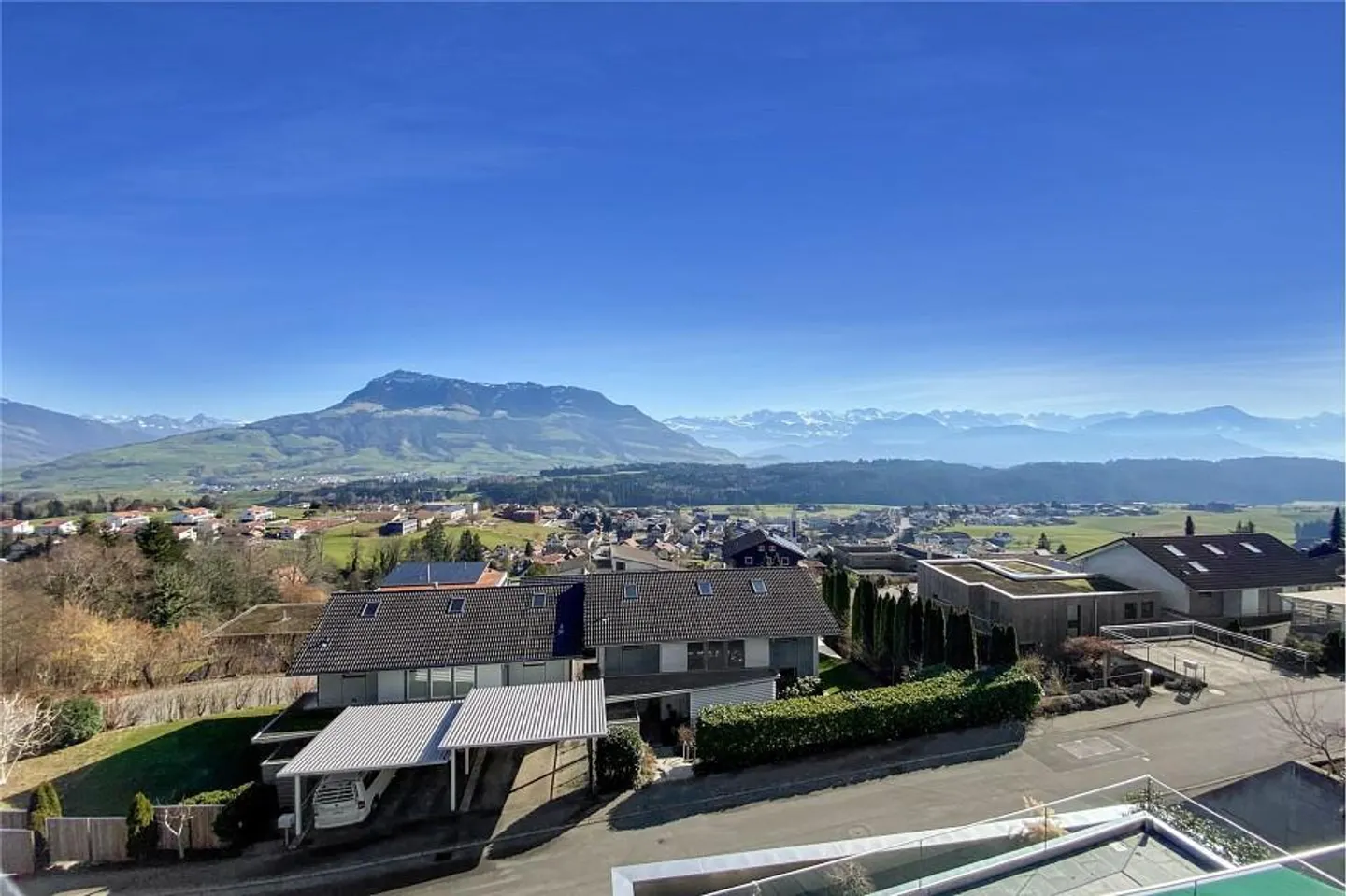 Appartamento con terrazza esclusivo e lussuosamente arredato con fantastico... - Foto 2 di 4