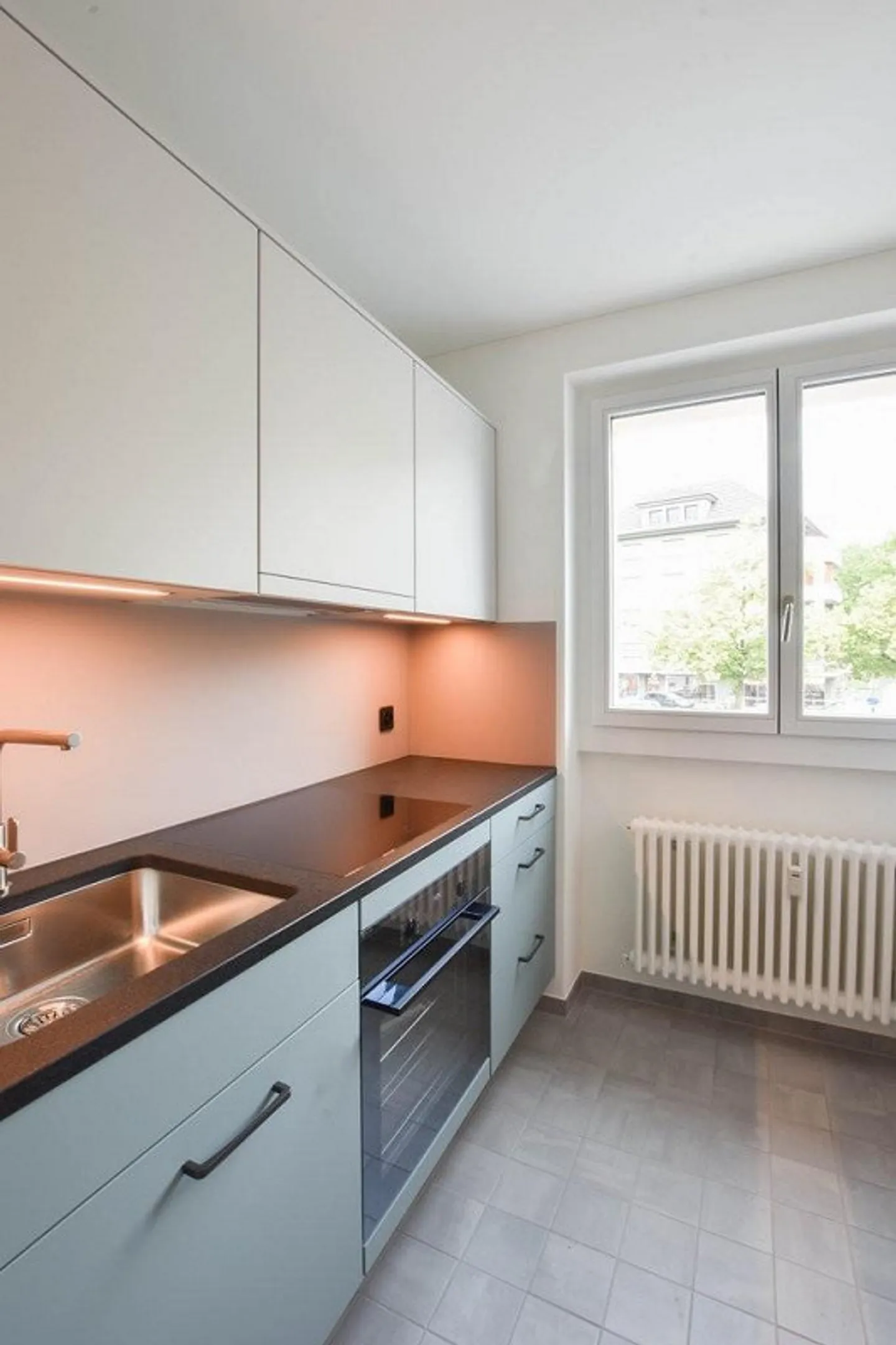 2.5-room apartment with spacious terrace! - Photo 1 of 9
