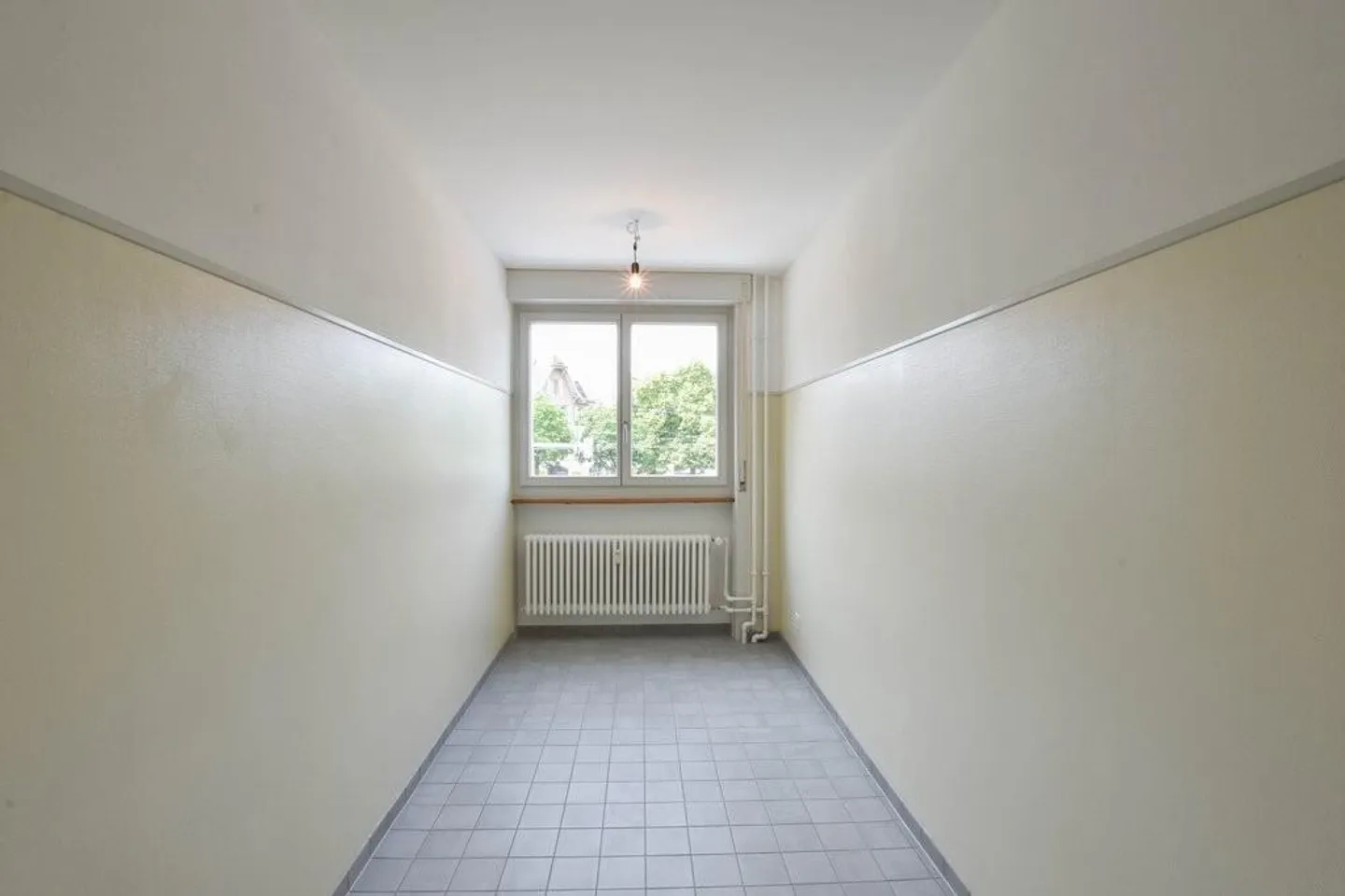 2.5-room apartment with spacious terrace! - Photo 4 of 9