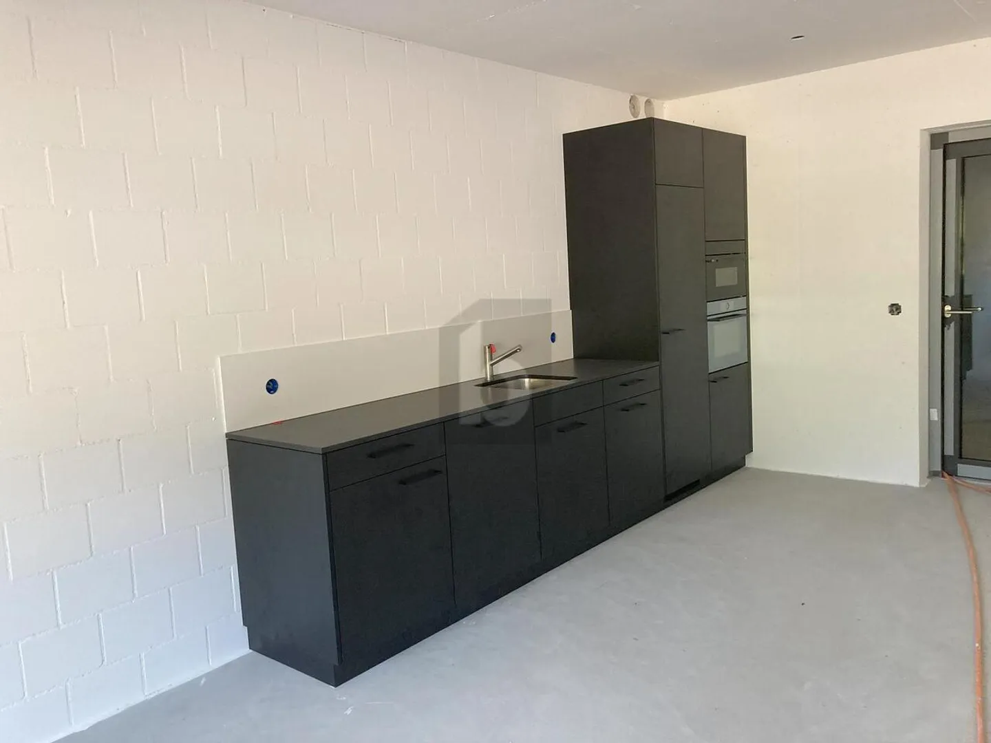 DIVISIONE IDEALE IN COSTRUZIONE SOLIDA - Foto 3 di 6