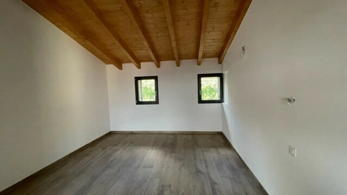NEW DUPLEX APARTMENT 4.5 ROOMS - Photo 9 of 17