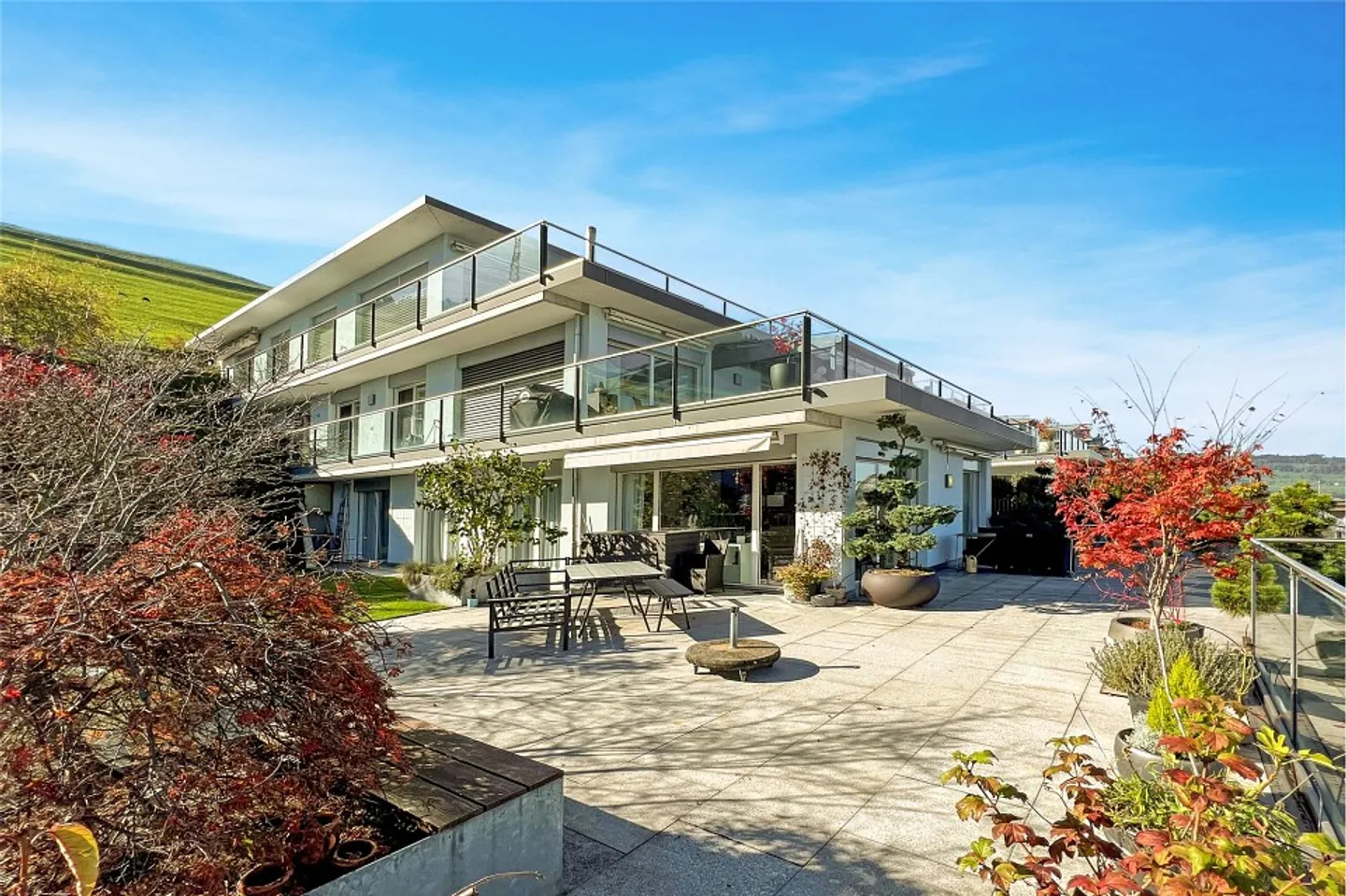 Fantastische Terrassenwohnung mit Seeblick - Foto 1 von 13