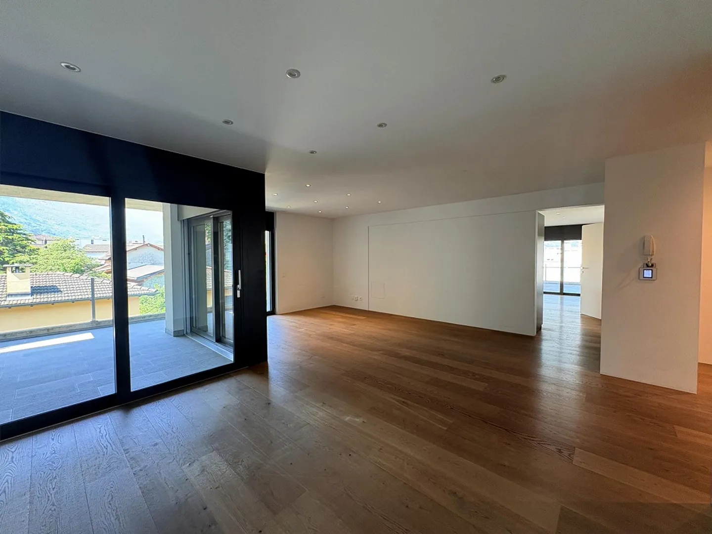 Exklusives Penthouse in Giubiasco - Foto 7 von 30