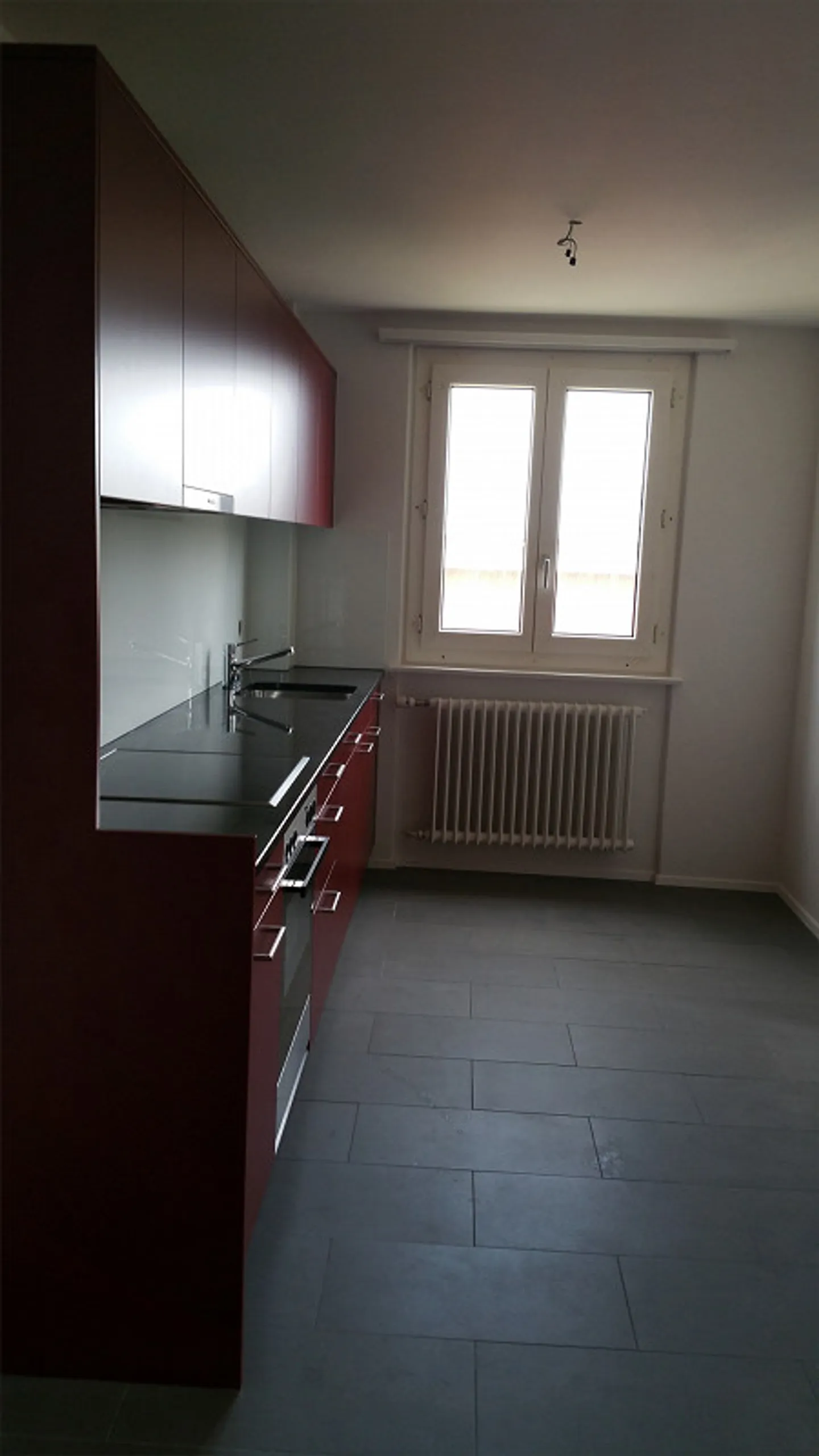 Appartement 3,5 pièces dans une maison multifamiliale confortable cherche de nouveaux locataires - Photo 2 sur 6