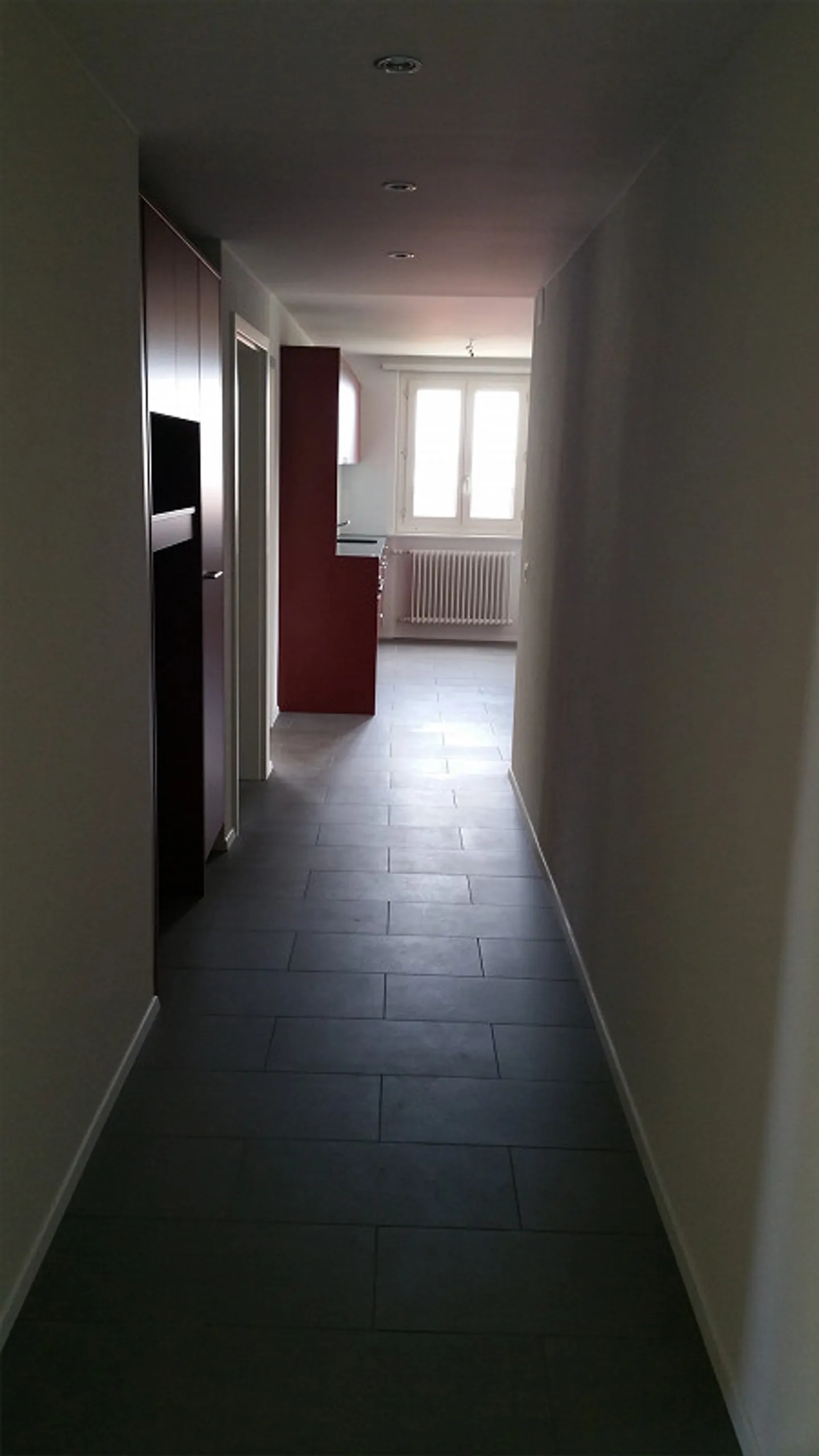 Appartement 3,5 pièces dans une maison multifamiliale confortable cherche de nouveaux locataires - Photo 3 sur 6