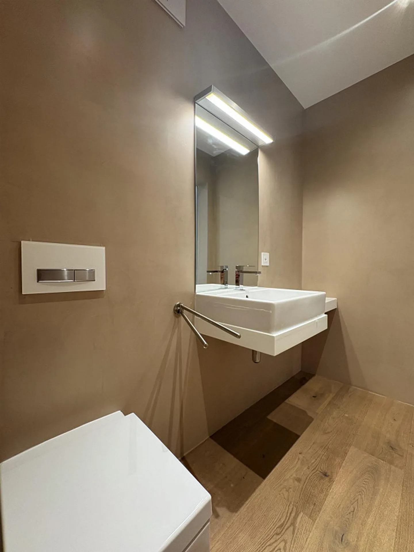 Exklusives Penthouse in Giubiasco - Foto 15 von 30