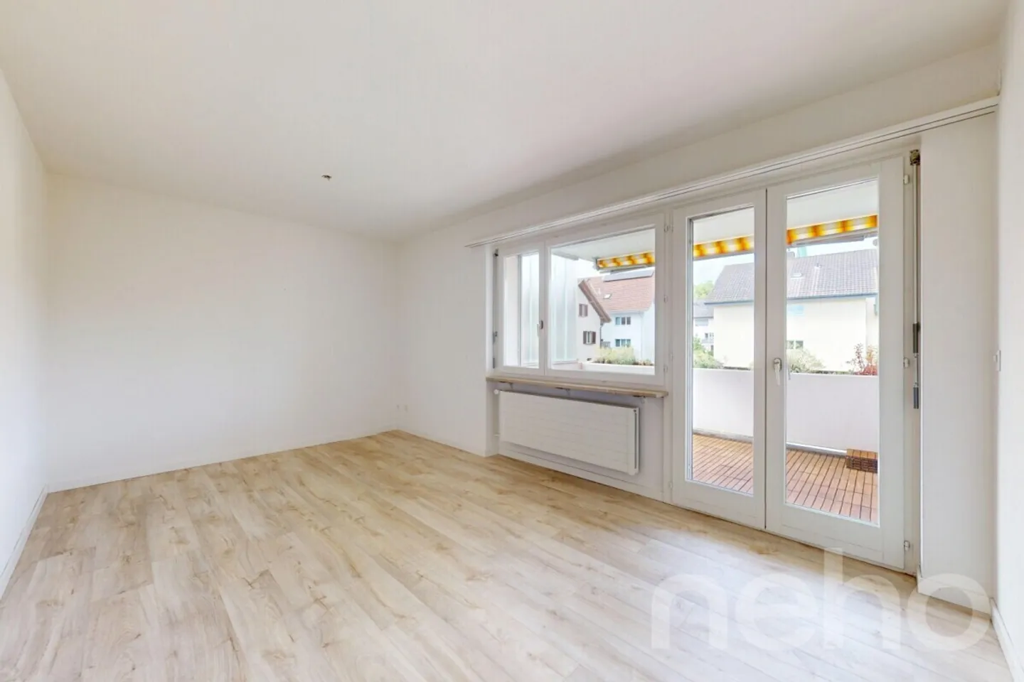 Appartamento attico di 4,5 stanze con una grande terrazza sul Mutschellen - Foto 4 di 13