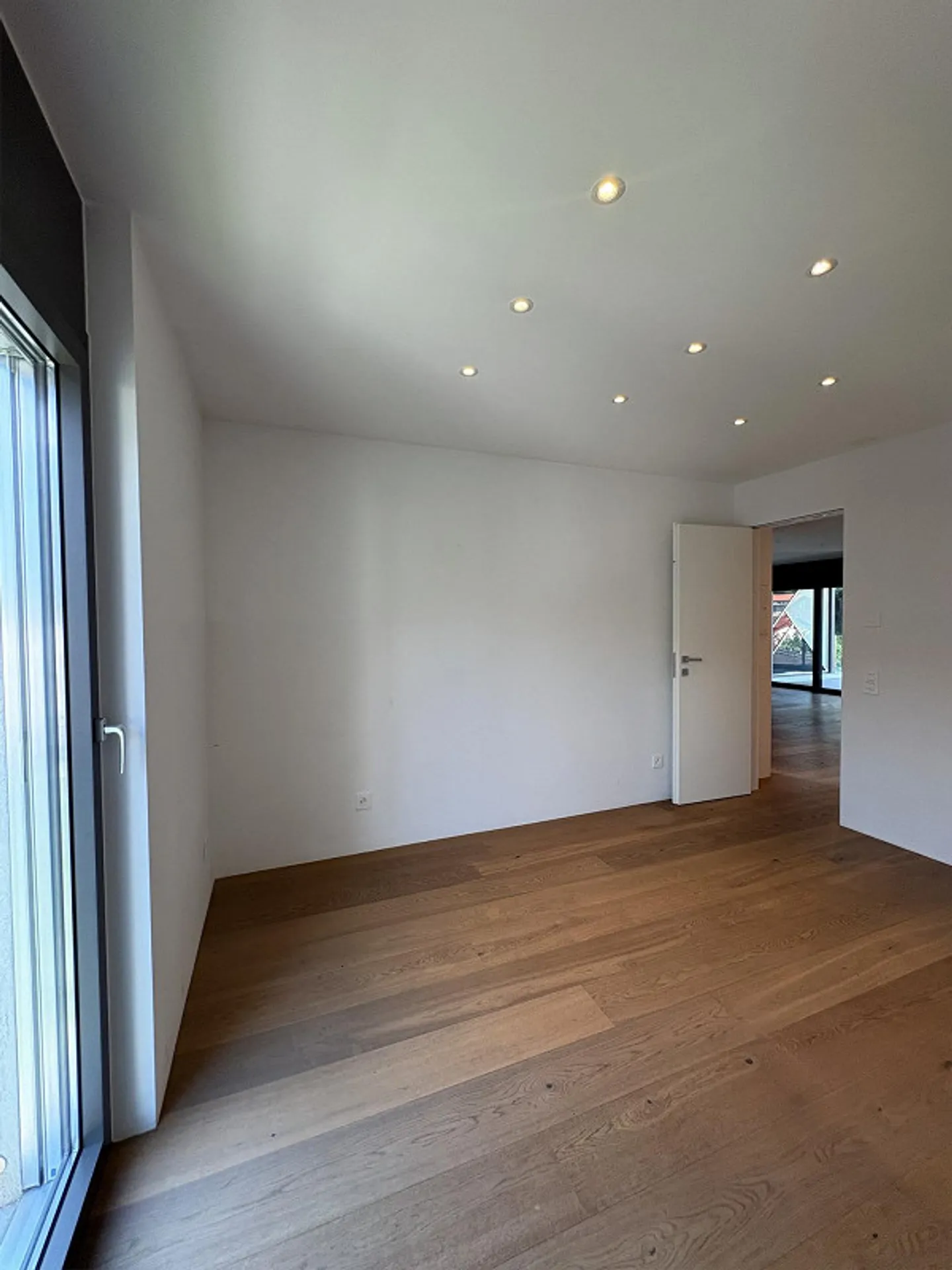 Exklusives Penthouse in Giubiasco - Foto 17 von 30