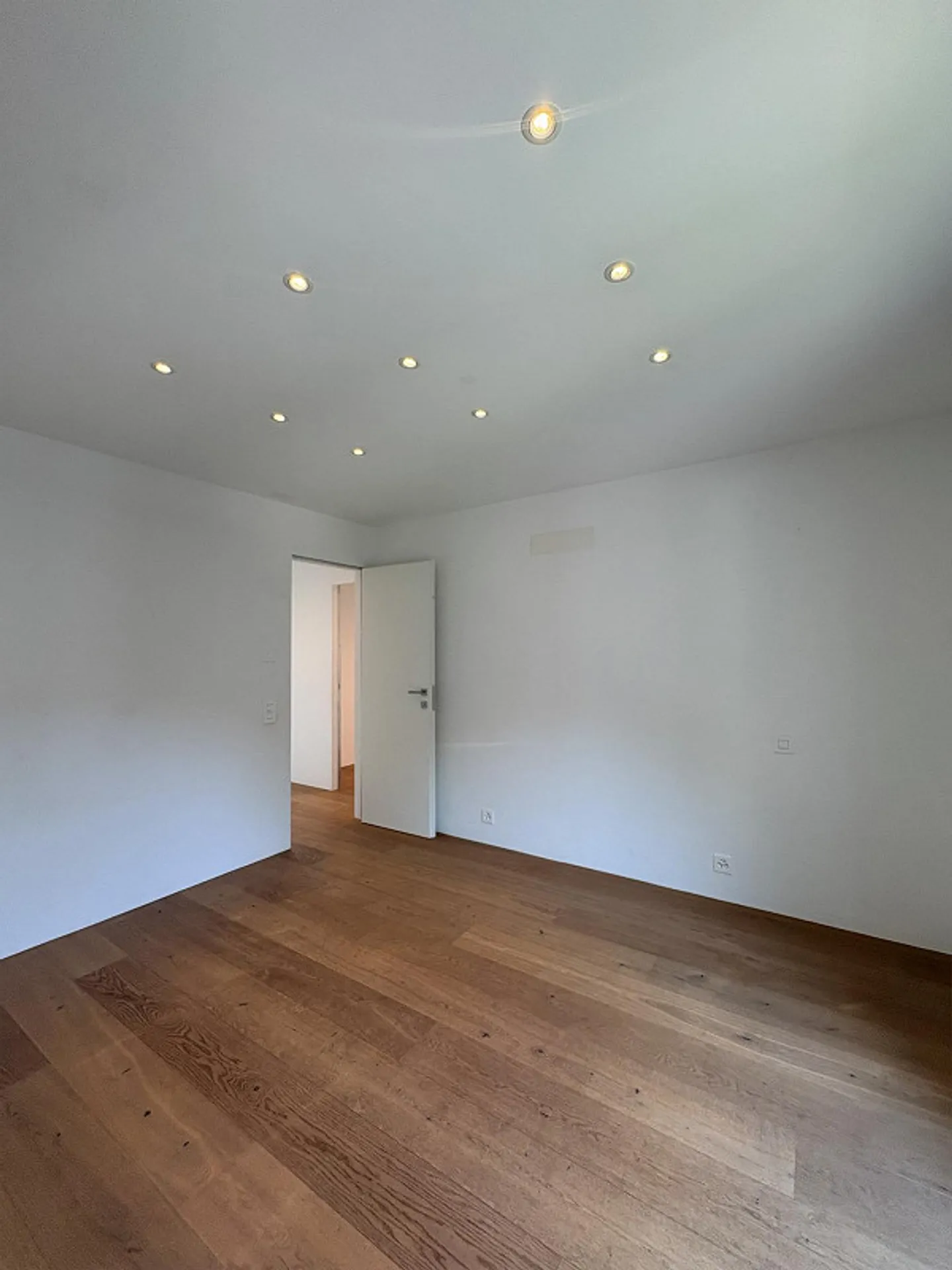 Exklusives Penthouse in Giubiasco - Foto 19 von 30
