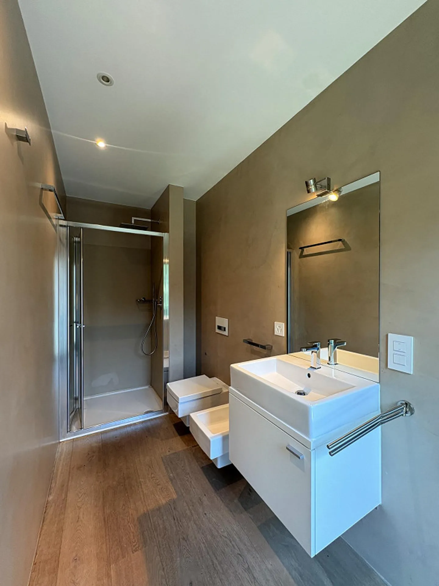 Exklusives Penthouse in Giubiasco - Foto 18 von 30