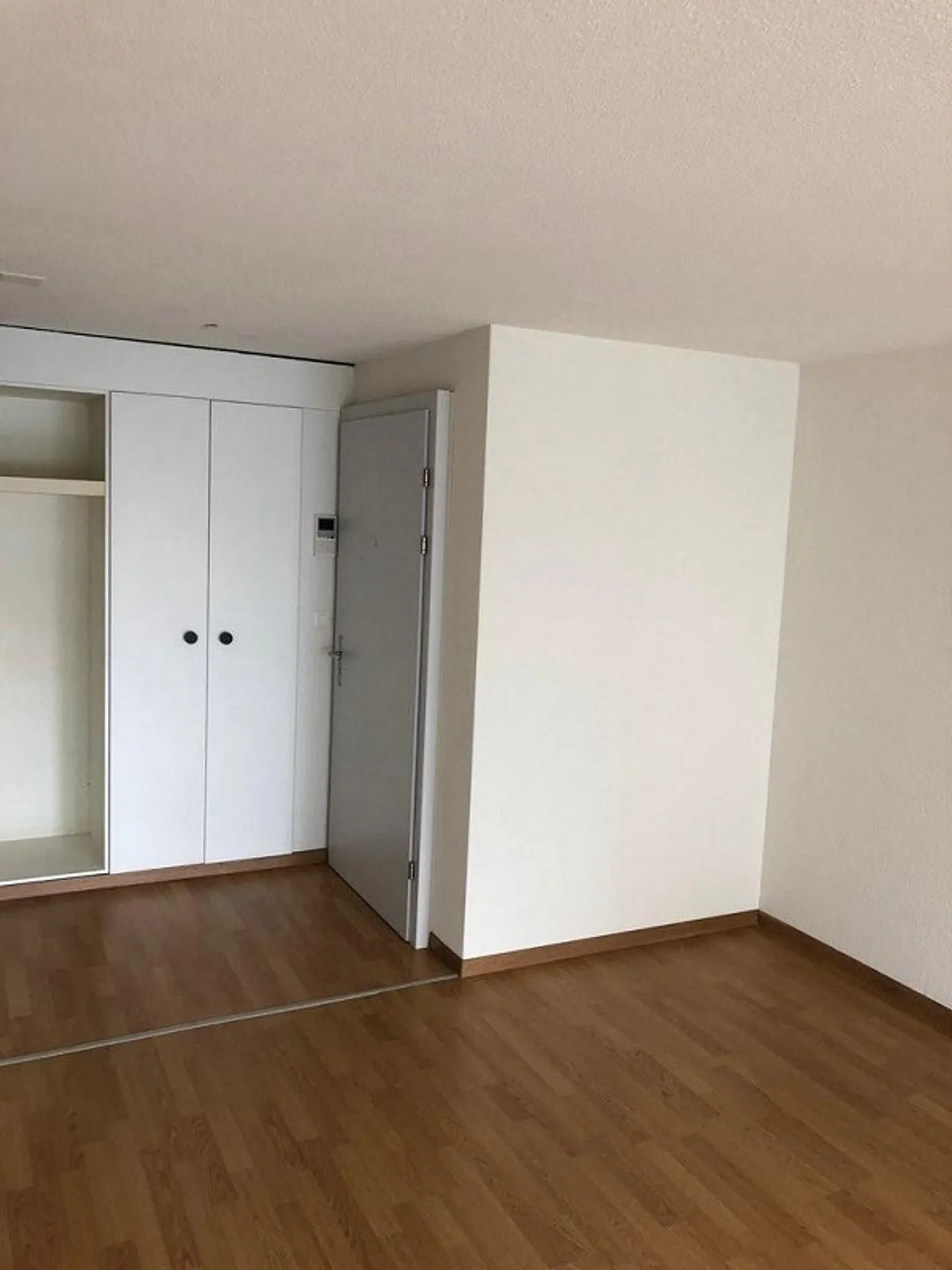 Spacious studio for rent in Pestalozzipark! - Photo 3 of 6