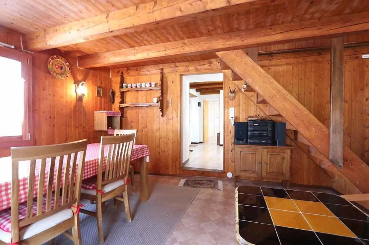 Charmantes Chalet mit Garten - Foto 5 von 13