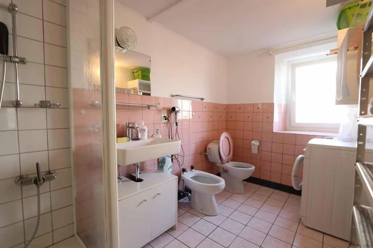 Charmantes Chalet mit Garten - Foto 11 von 13