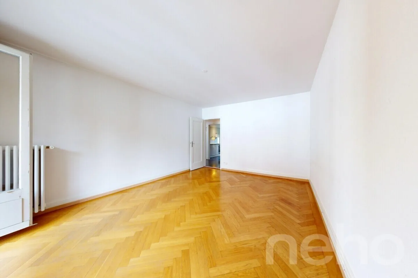Charming Apartment with Garage - Photo 7 of 12