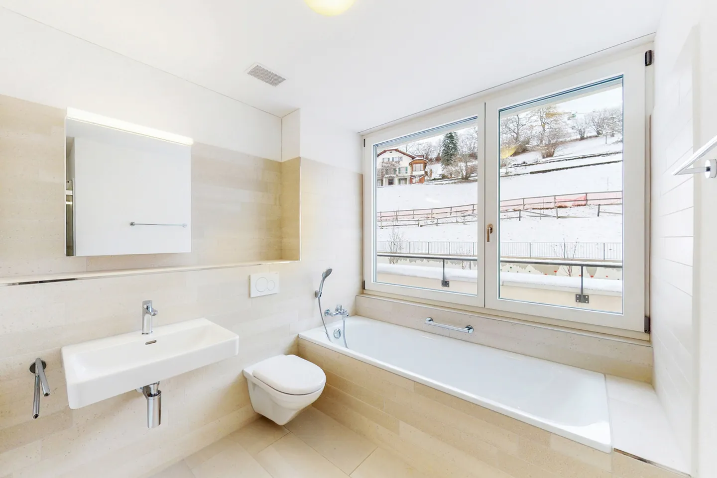 3.5 Zimmer Wohnung mit Aussicht - Foto 8 von 10