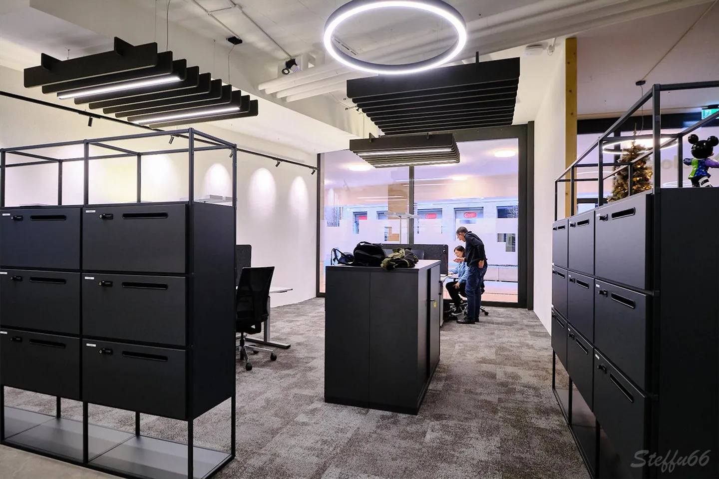 Spazio commerciale o per ufficio versatile con vetrina - Foto 8 di 15