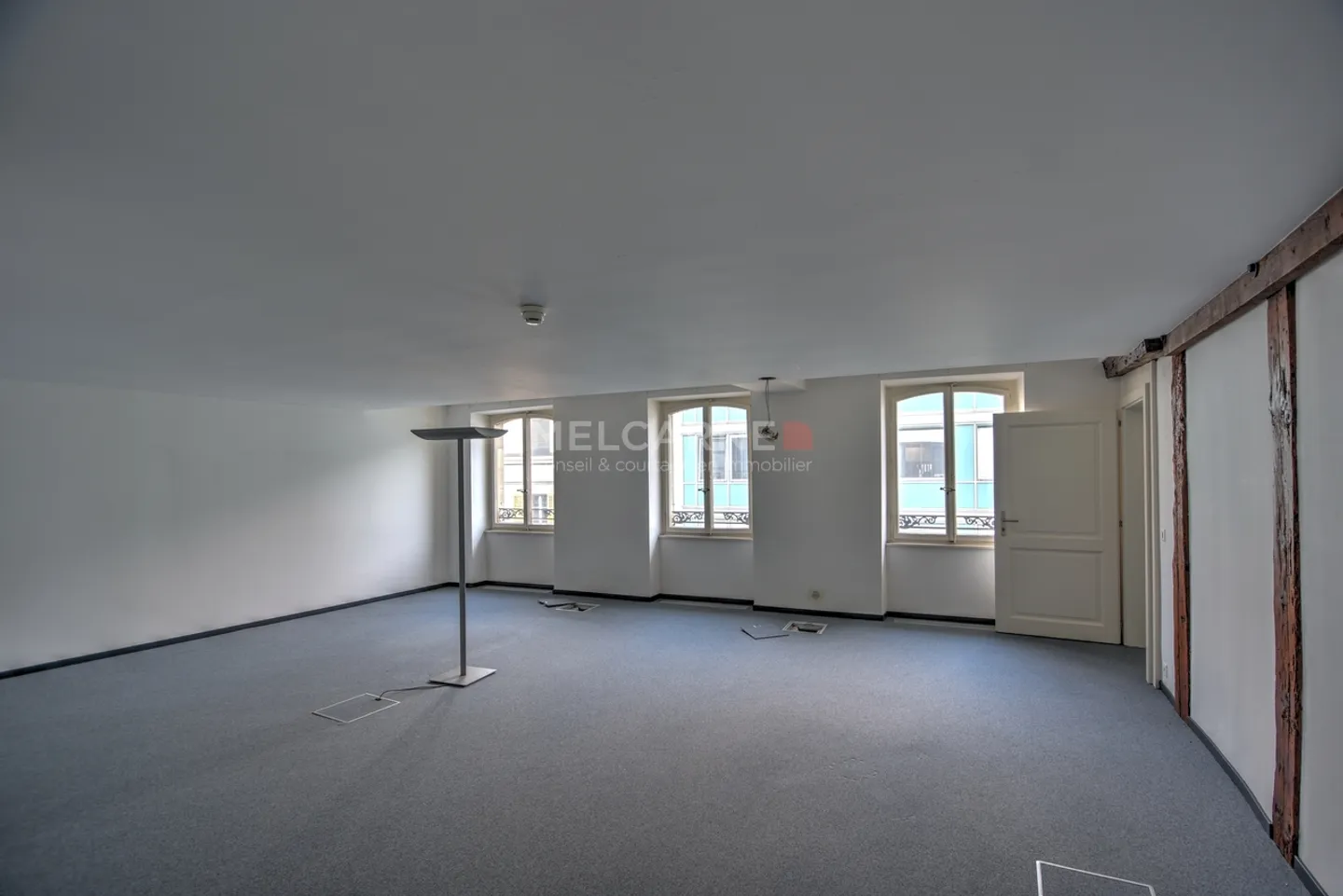 Bureau Duplex au Centre de Genève - Photo 2 sur 3