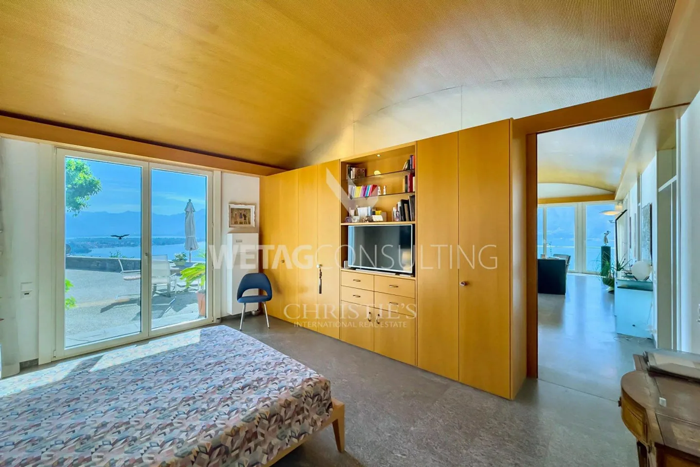 Villa elegante con giardino, terrazze e vista mozzafiato sul lago a ... - Foto 9 di 13