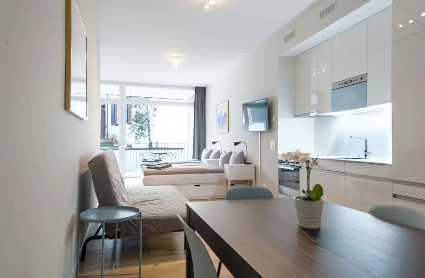 Condo/Appartement à louer, Rümelinsplatz, à Bâle, Suisse - Photo 3 sur 10