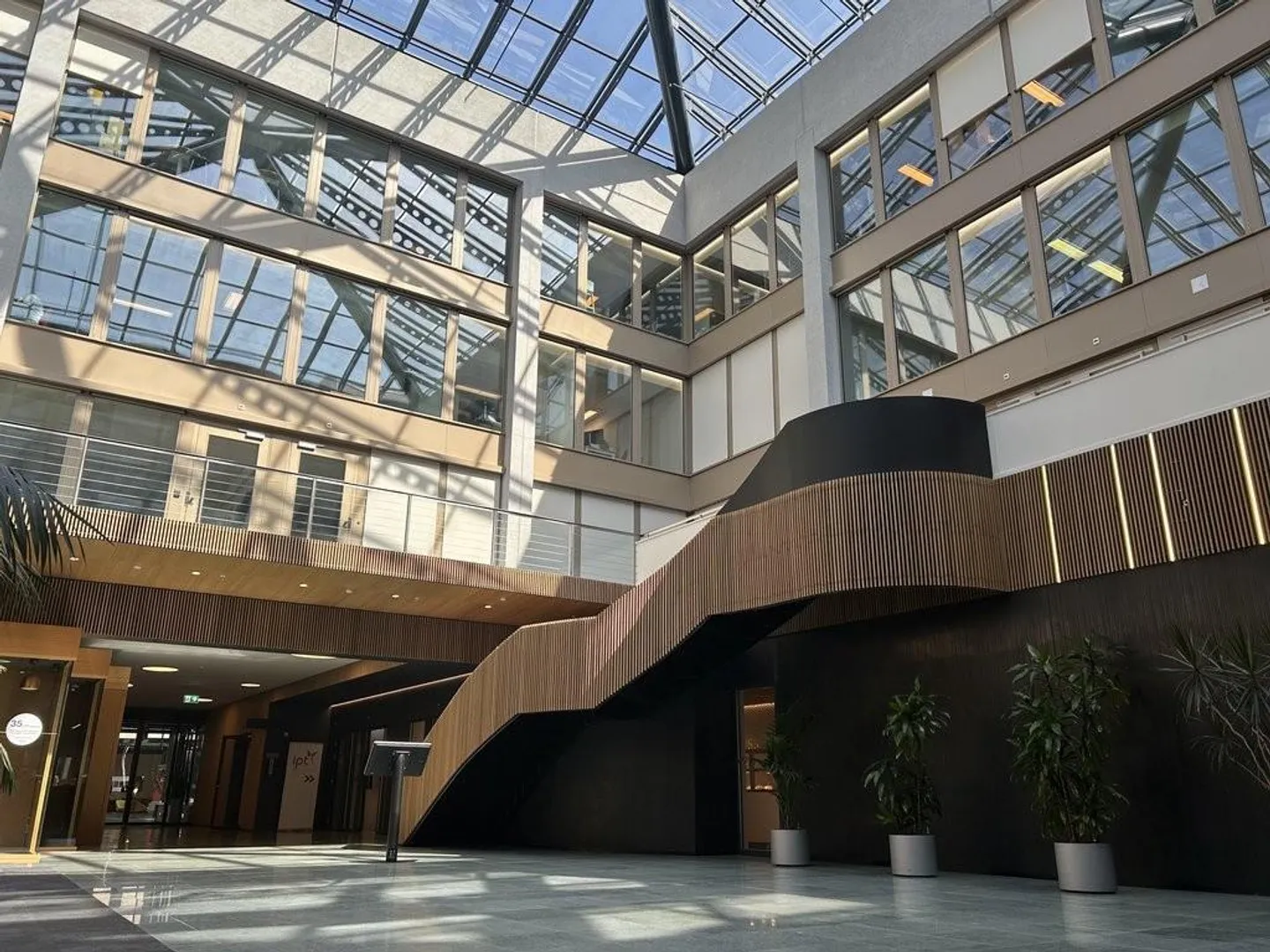 463m² Büro, 1213 Petit-Lancy - Foto 4 von 4