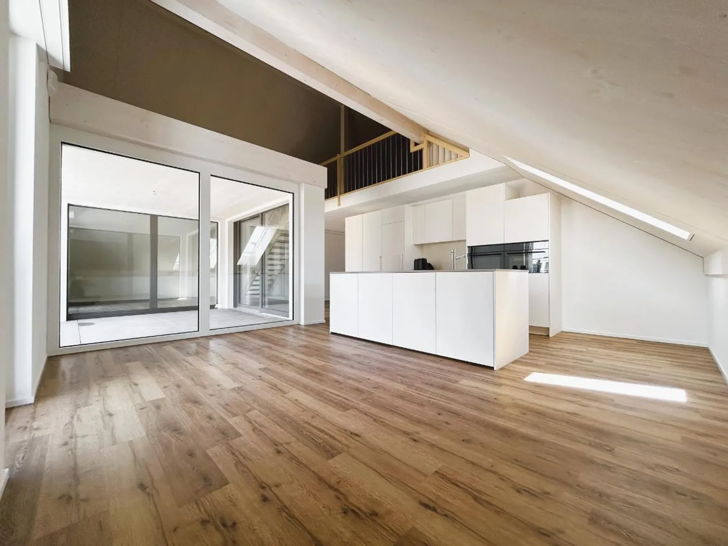 Appartement sous les combles de 3,5 pièces - Photo 1 sur 5
