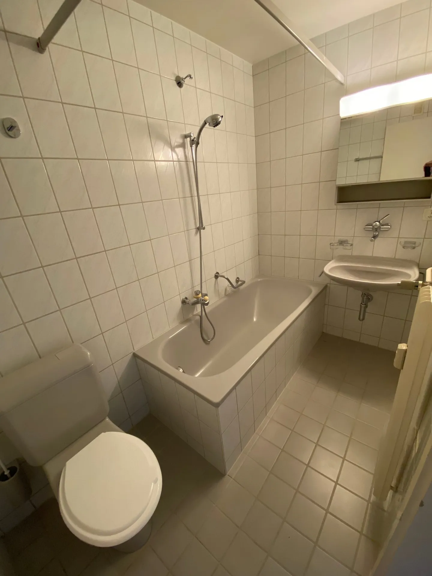 Appartement lumineux de 2 pièces avec balcon à Nidau - à partir de septembre 2026 - Photo 5 sur 7