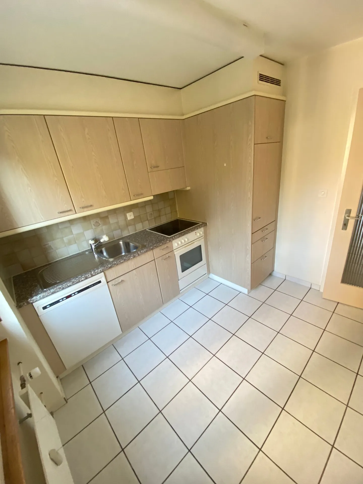 Appartement lumineux de 2 pièces avec balcon à Nidau - à partir de septembre 2026 - Photo 6 sur 7