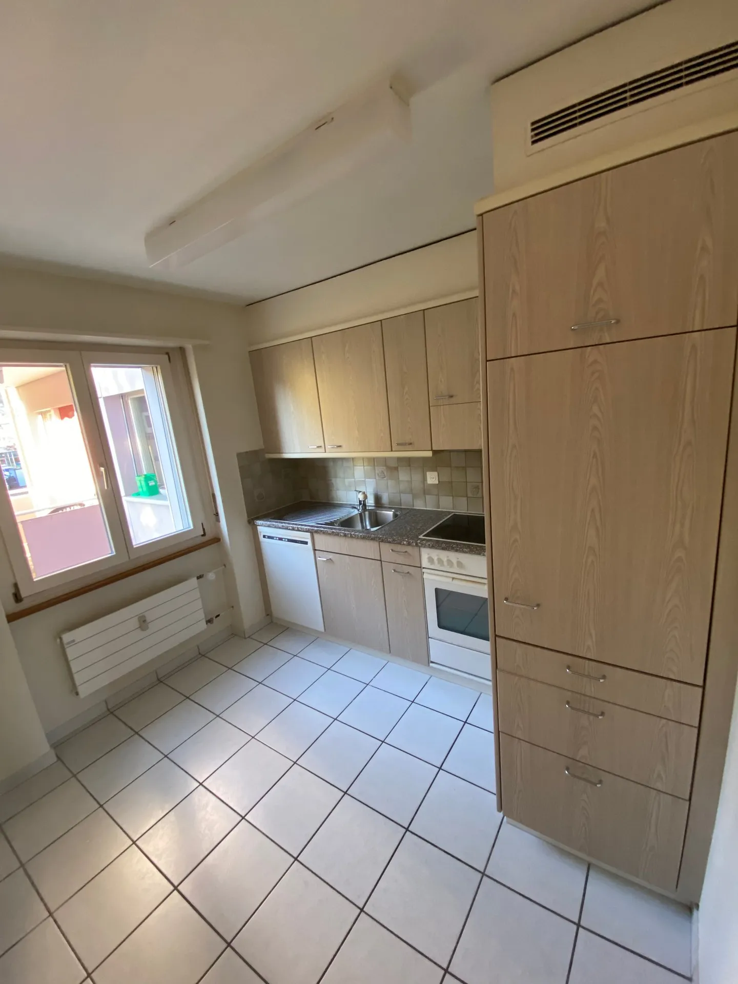 Appartement lumineux de 2 pièces avec balcon à Nidau - à partir de septembre 2026 - Photo 7 sur 7