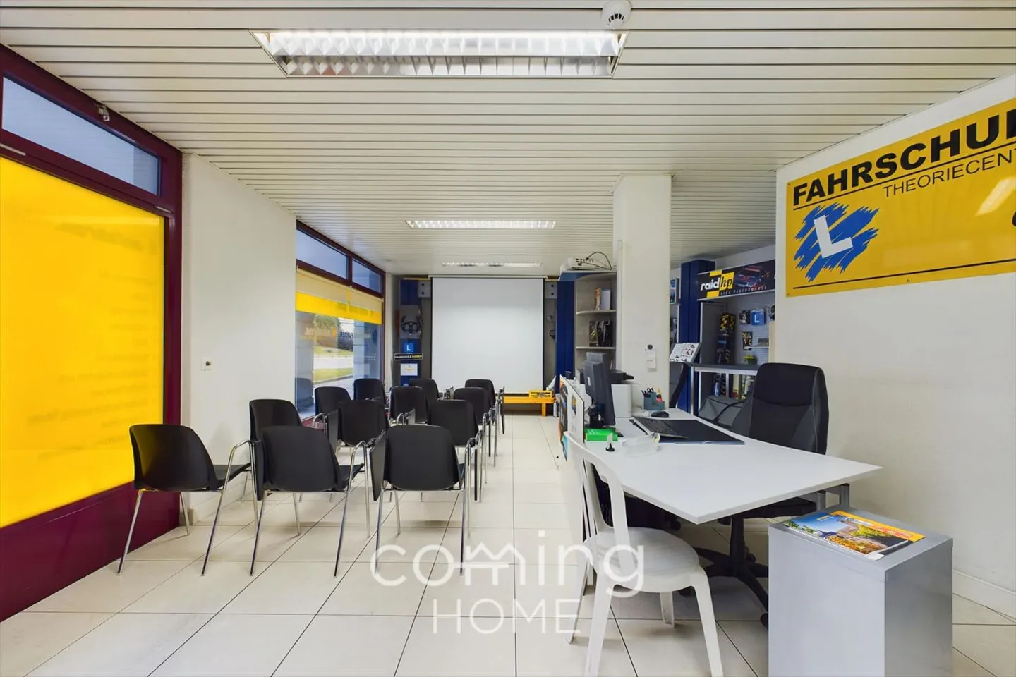Commercial space in Visp - centrally located with versatile usage options - Photo 4 of 12