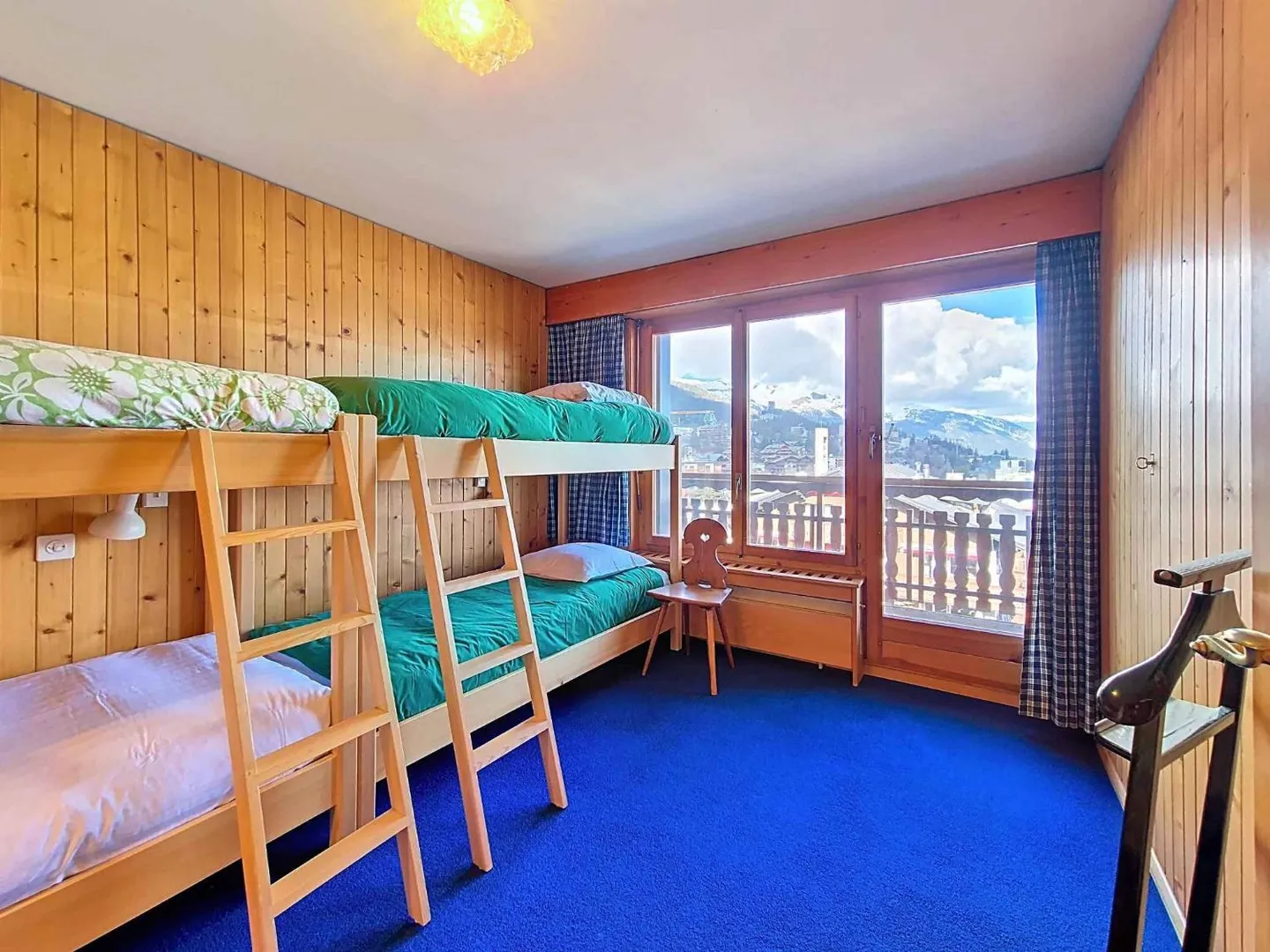 Posizione straordinaria - 4,5 camere con vista mozzafiato sul golf e studio indipendente - Foto 9 di 11