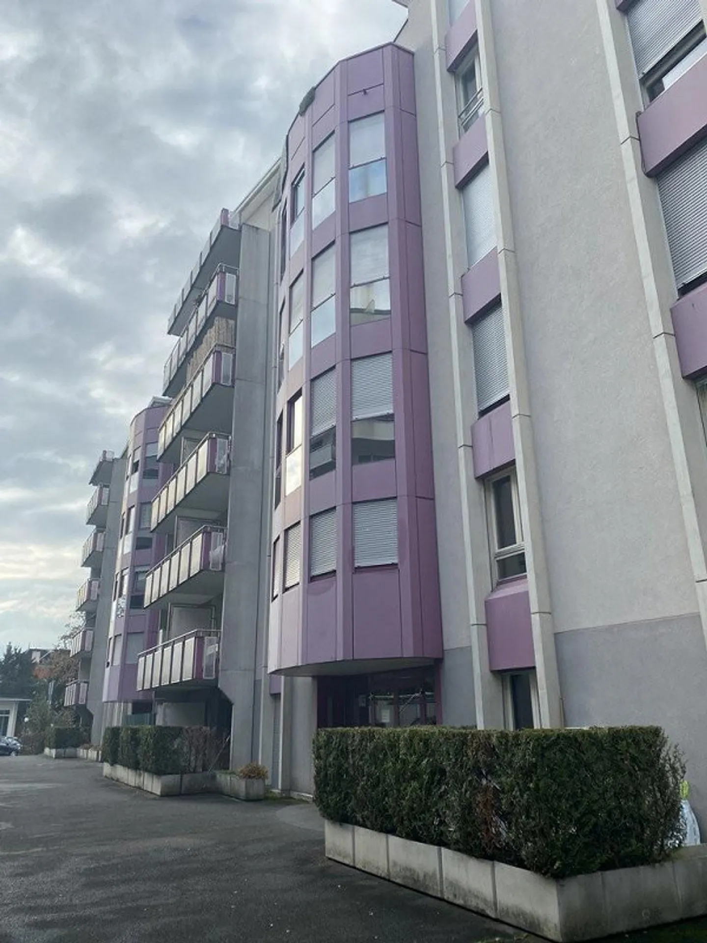 Place de parc intérieure à louer - Photo 1 sur 1