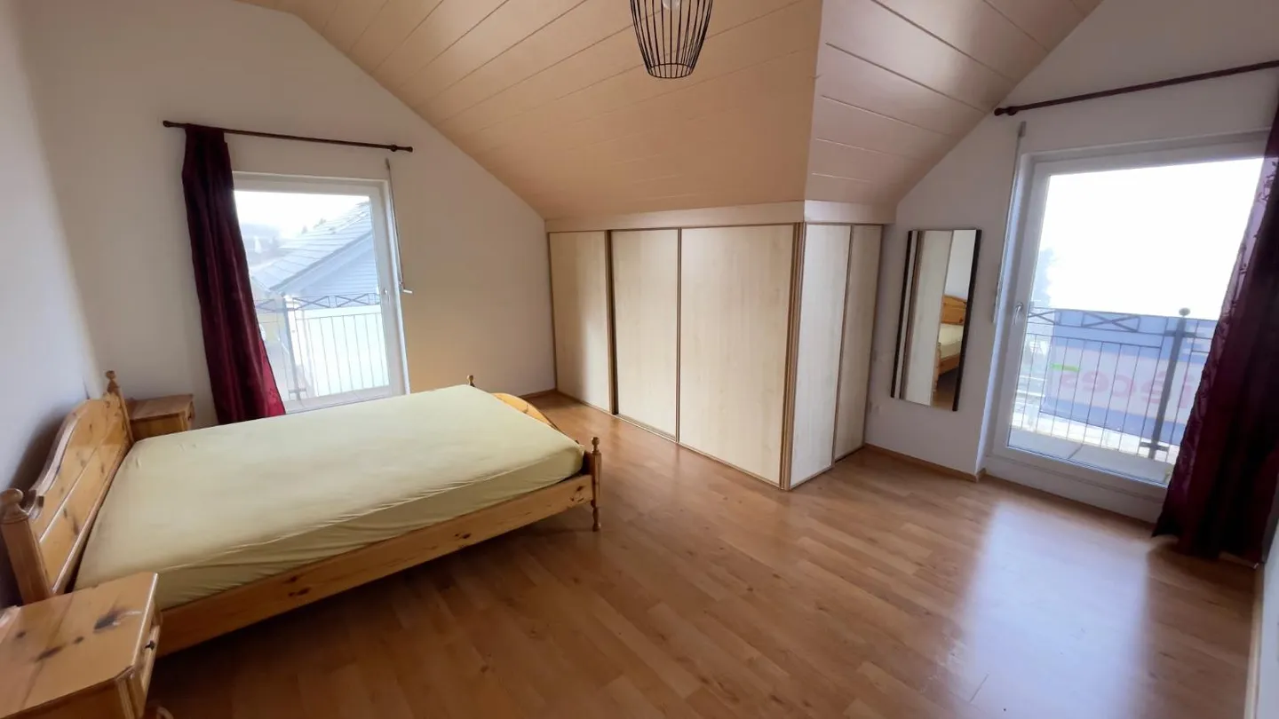 Haus 5.5 Zimmer - Foto 3 von 3