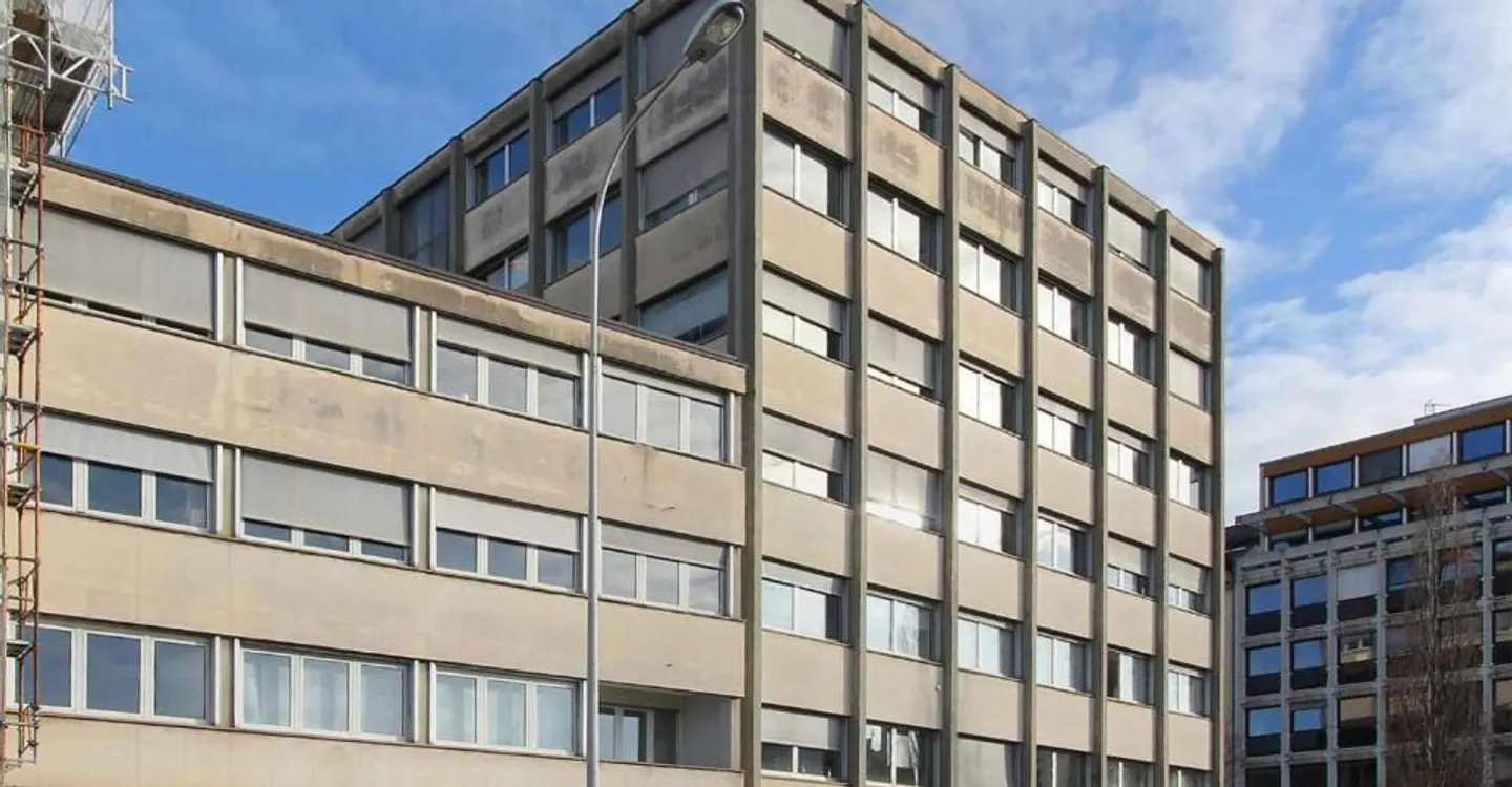 Rue Alexandre Gavard 16 Offices - 270 m² - Photo 1 of 6