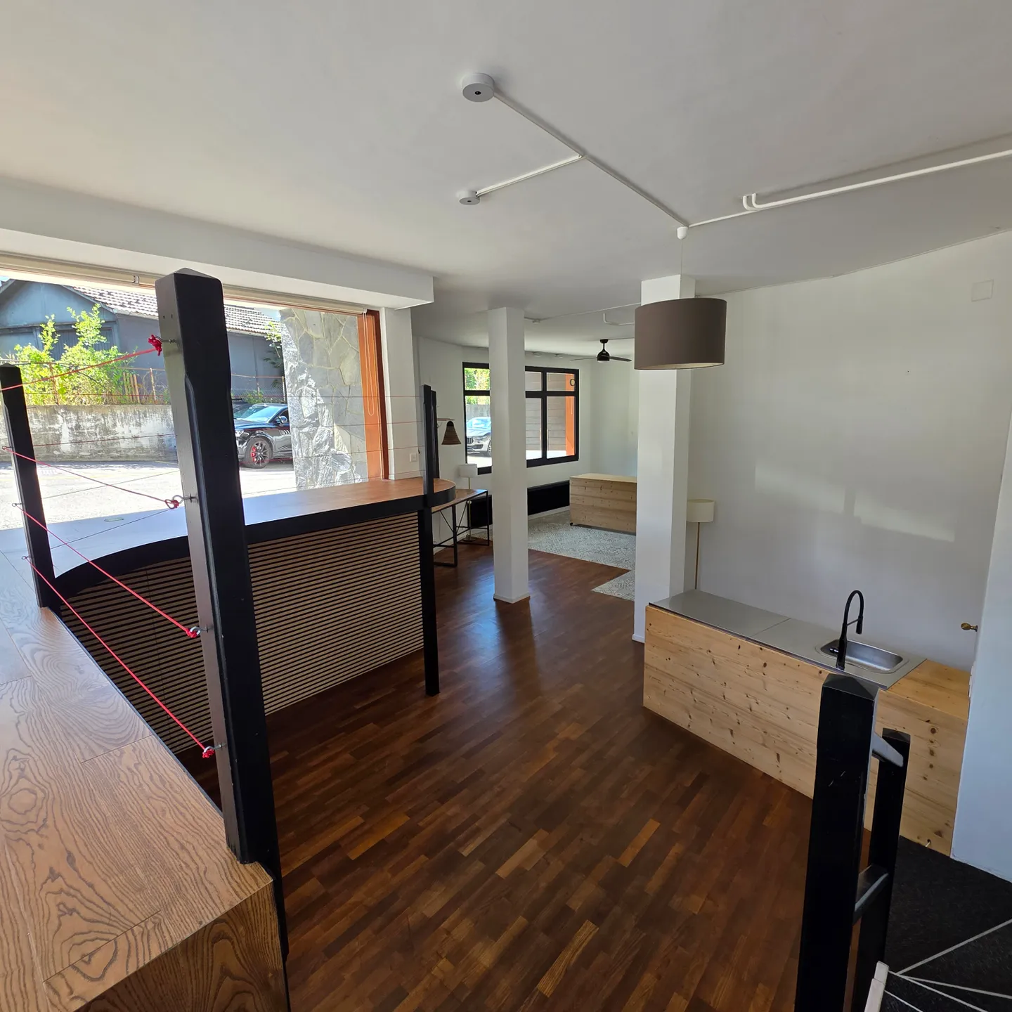 Commercial à vendre - Photo 1 sur 8