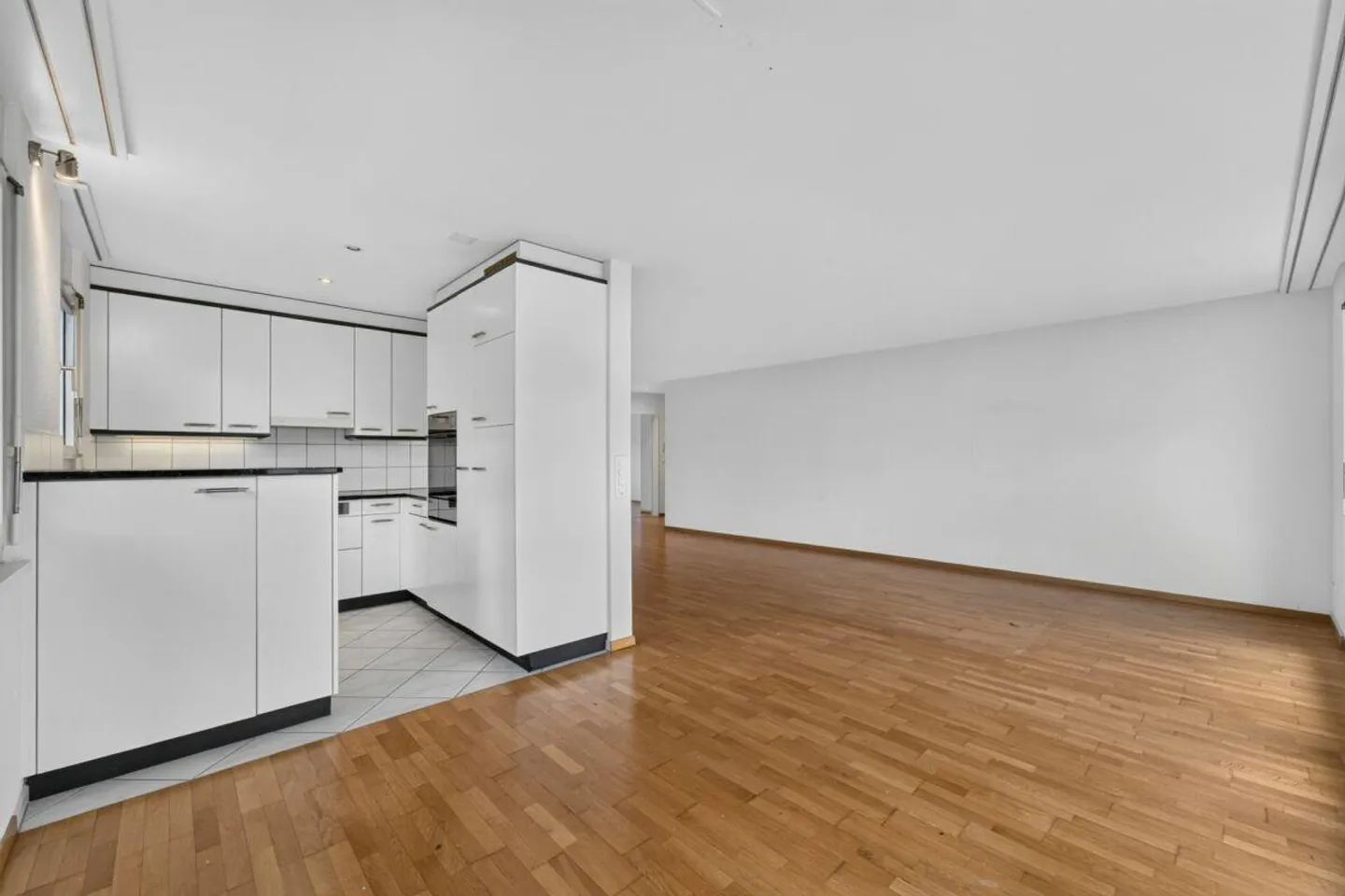 Condominio centrale di 4,5 stanze - Foto 6 di 10