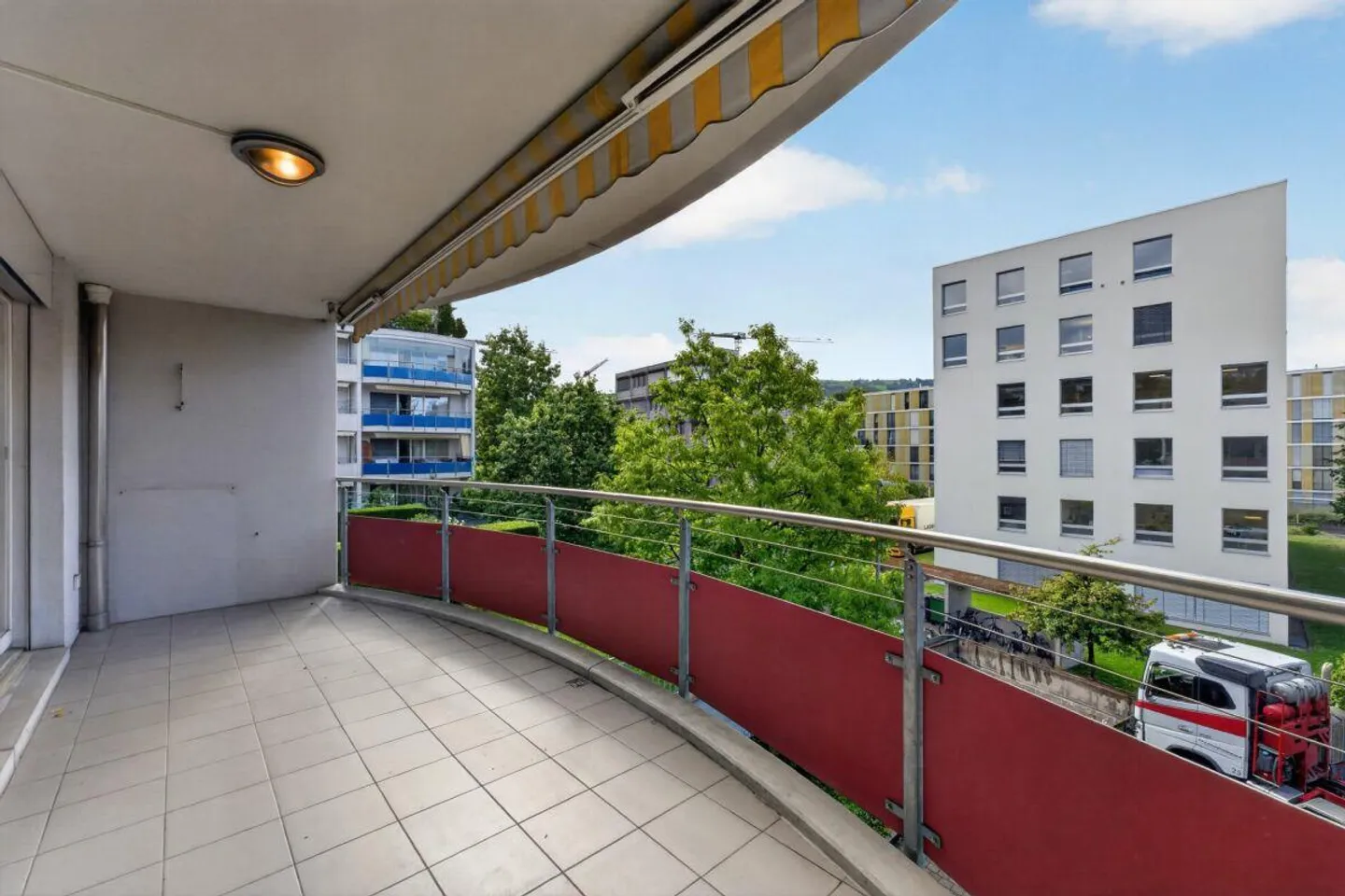 Condominio centrale di 4,5 stanze - Foto 8 di 10