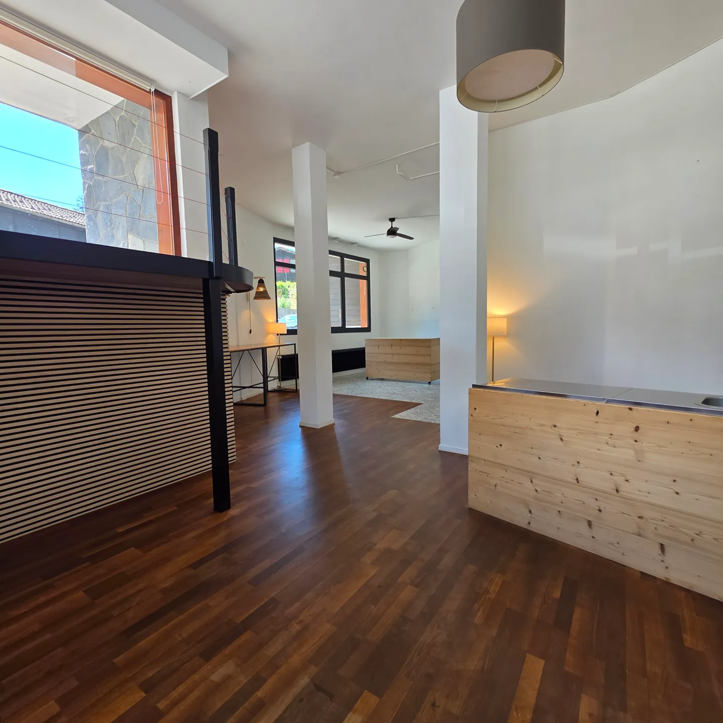 Commercial à vendre - Photo 5 sur 8