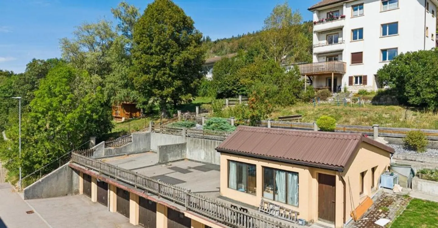 Superb opportunity: Spacious duplex apartment renovated in 2026 - Photo 3 of 13