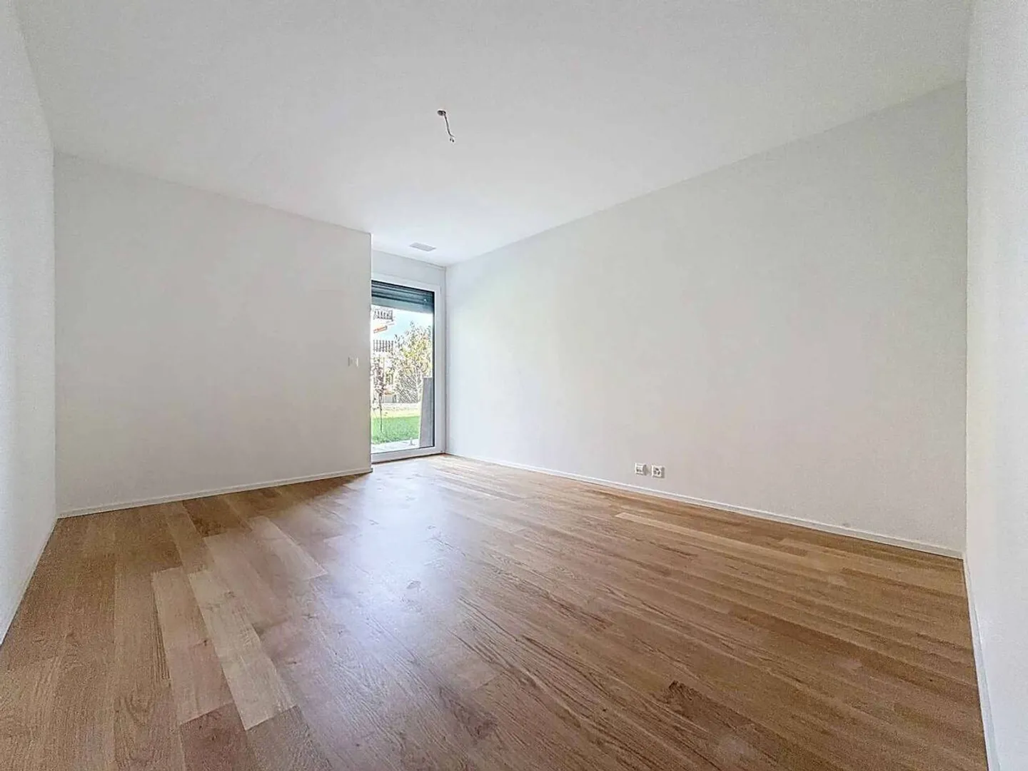 New promotion: 3.5-room apartment with terraces and gardens - Photo 4 of 13