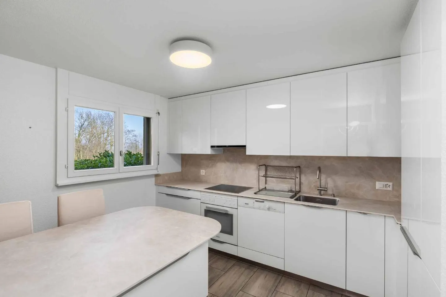 Affascinante casa ristrutturata nel cuore dei vigneti - Foto 6 di 13