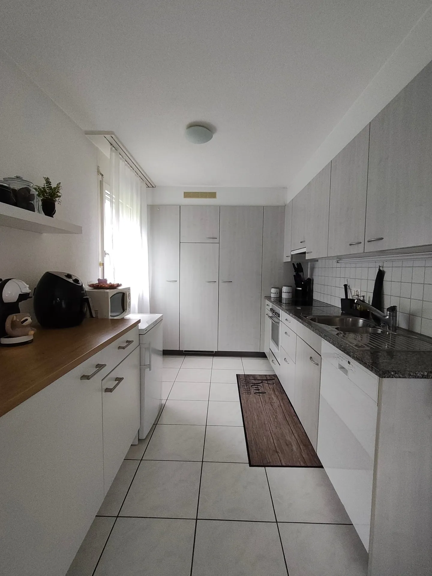 Belle appartement de 5,5 pièces dans un endroit calme - Photo 3 sur 10