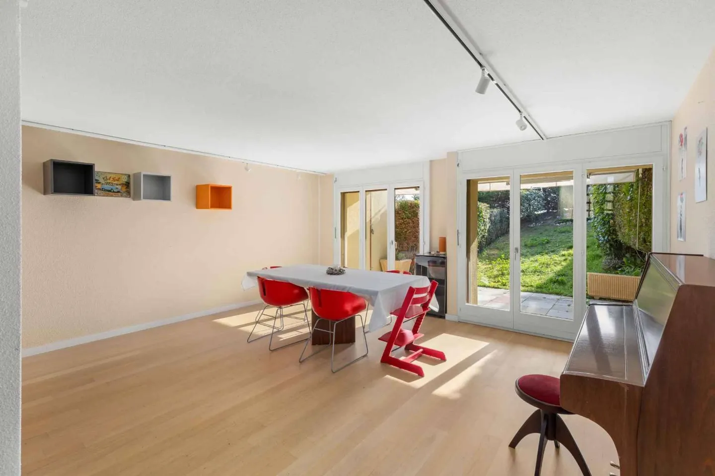 Affascinante casa ristrutturata nel cuore dei vigneti - Foto 5 di 13