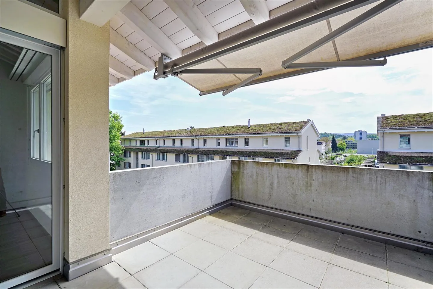 Living on 2 floors in Allschwil - Photo 7 of 8