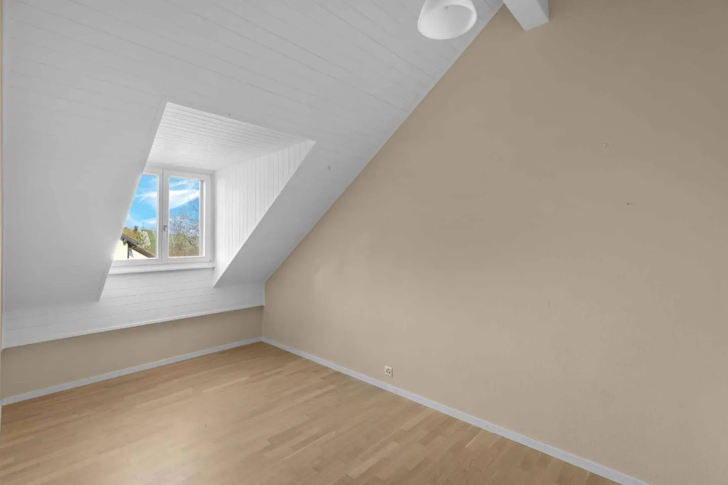 Affascinante casa ristrutturata nel cuore dei vigneti - Foto 12 di 13